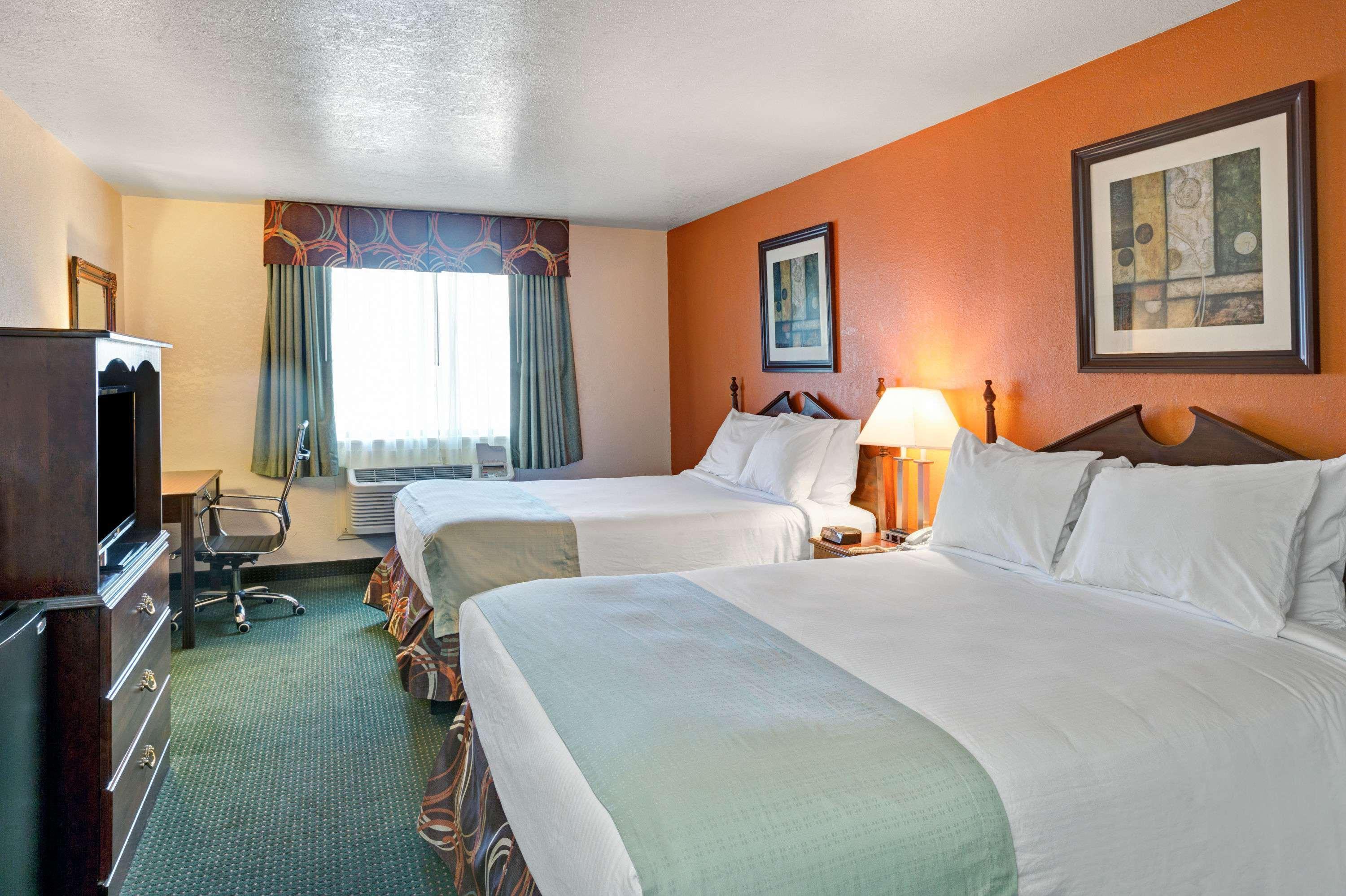 Clarion Pointe Harrodsburg-Danville Екстер'єр фото