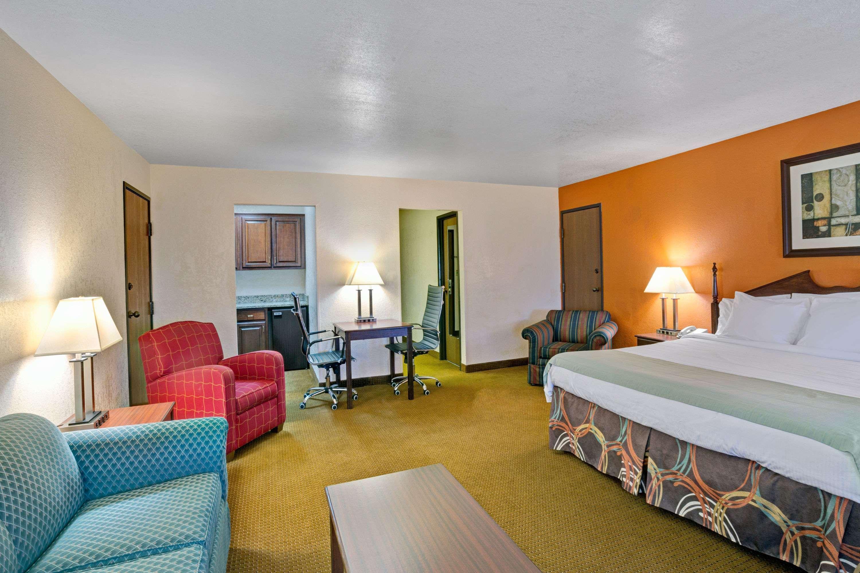 Clarion Pointe Harrodsburg-Danville Екстер'єр фото