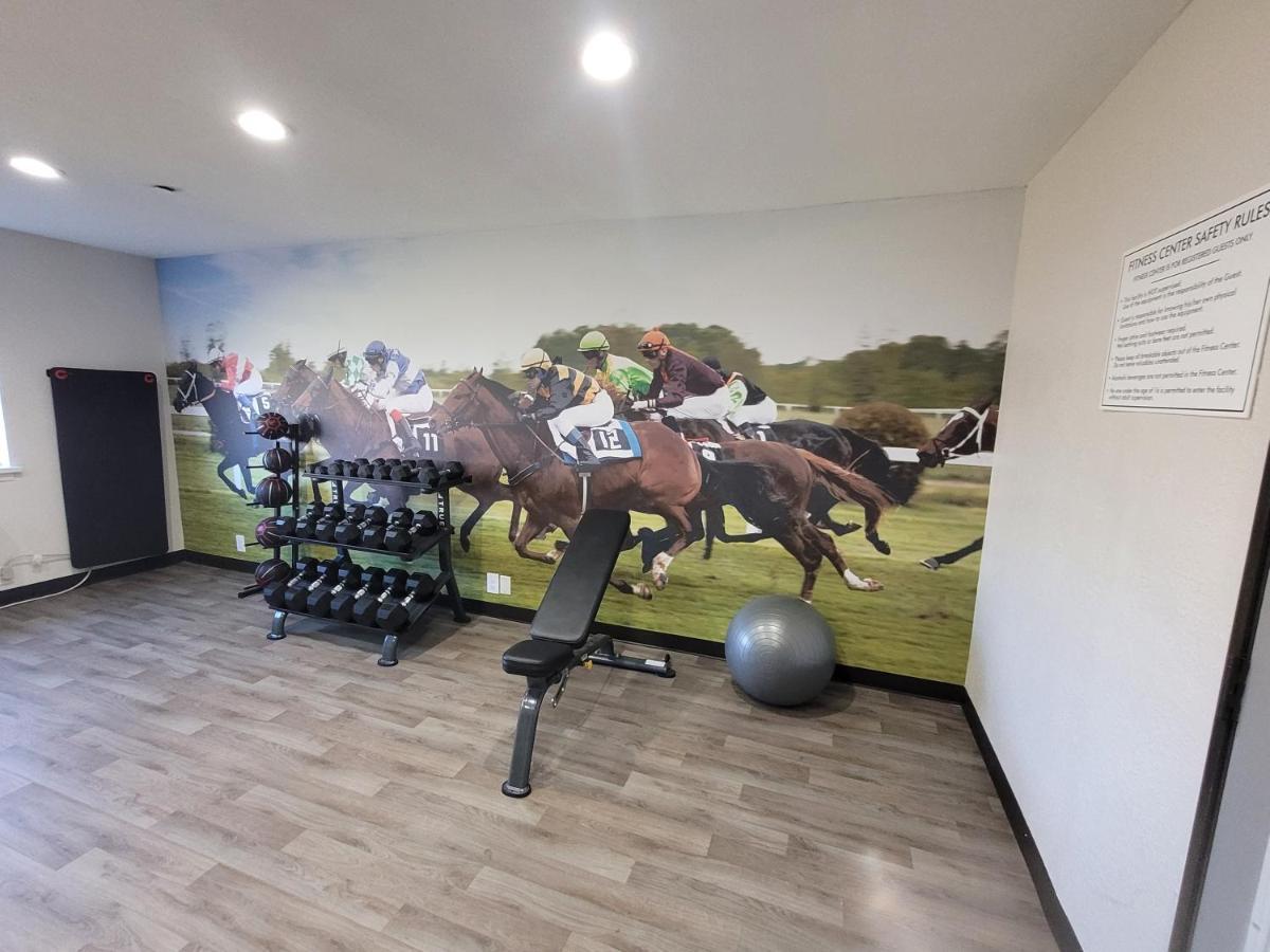 Clarion Pointe Harrodsburg-Danville Екстер'єр фото