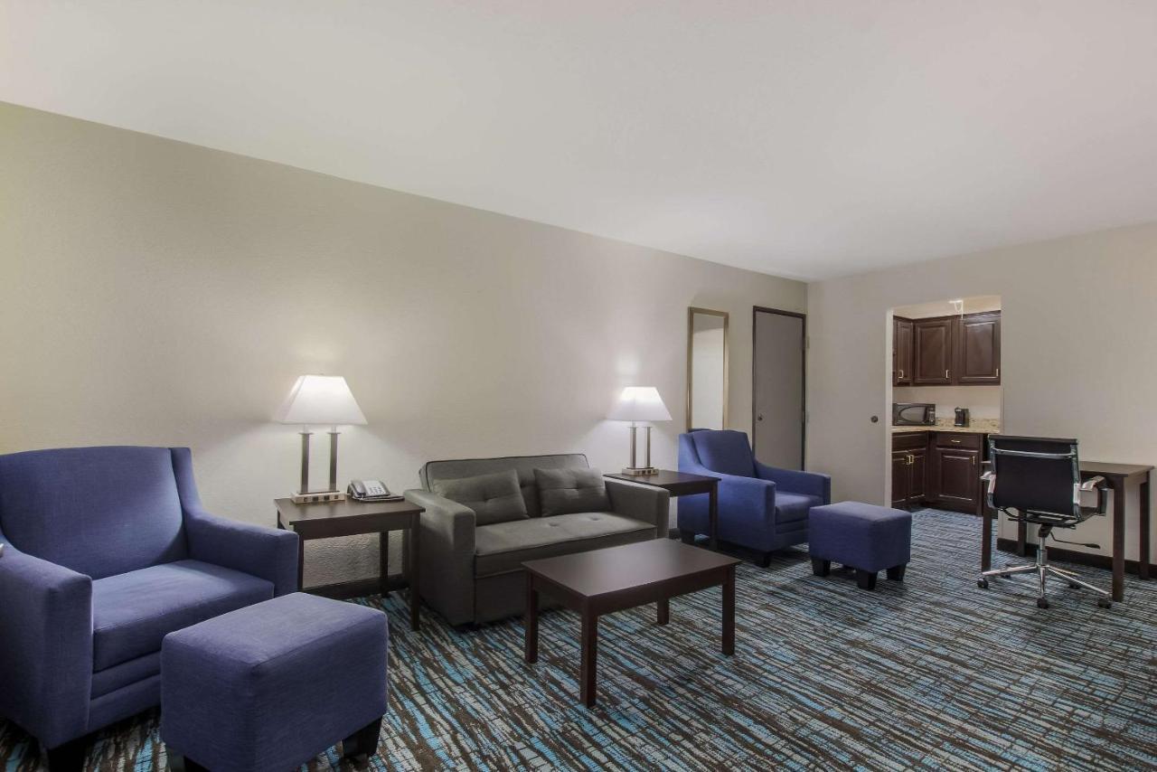 Clarion Pointe Harrodsburg-Danville Екстер'єр фото